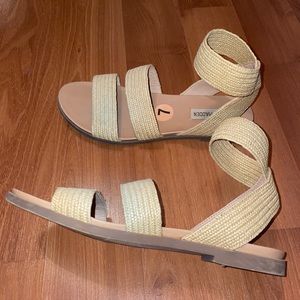 Steven Madden Sandals
